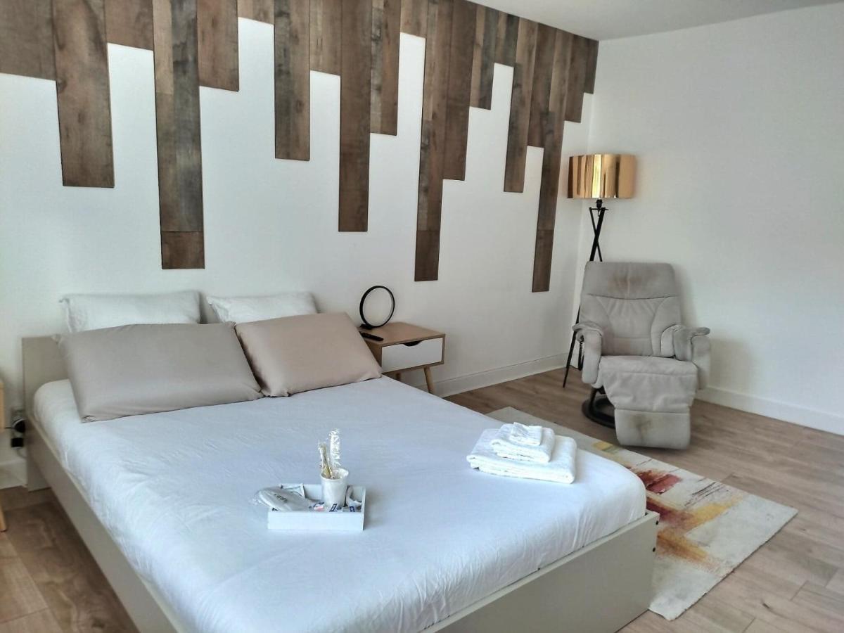 Ch Privee 18M - Canape - Netflix - Appart 120M 브아삐 외부 사진